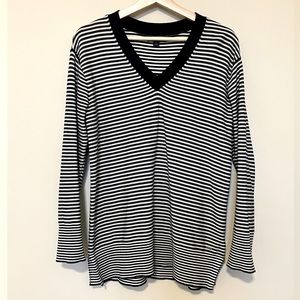 Sweater by Tommy Hilfiger in blue and white stripes